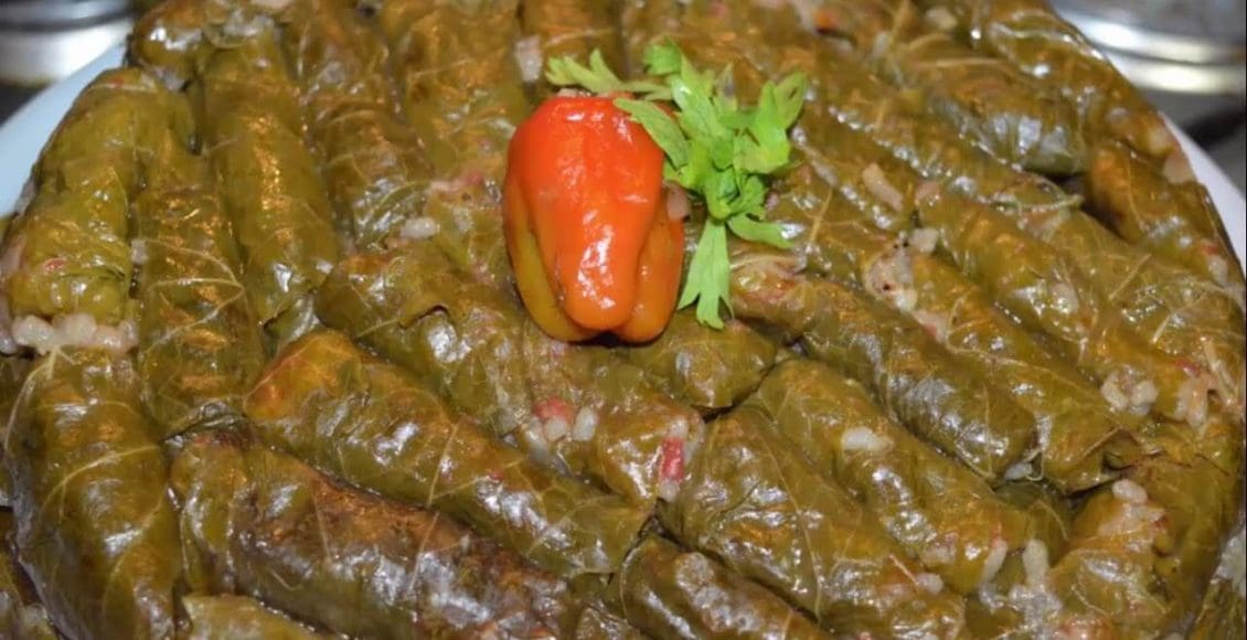 تفسير حلم رؤية ورق العنب في المنام