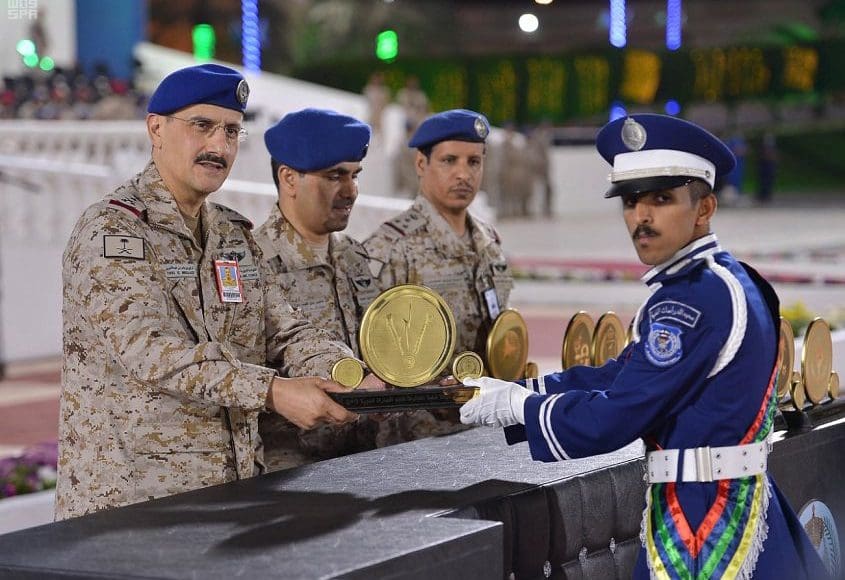 تجربتي مع معهد الدراسات الفنية