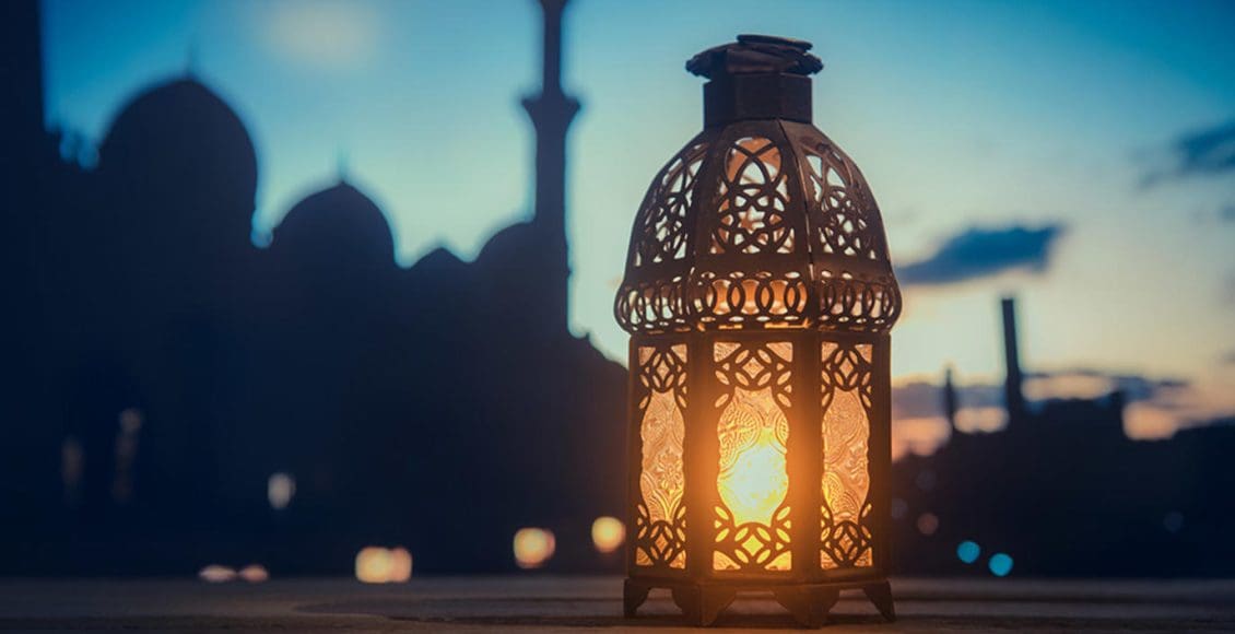 بطاقات تهنئة رسائل رمضان للأصدقاء